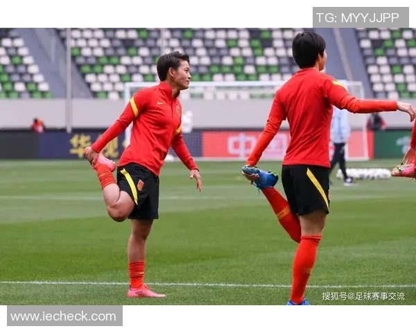 中国足球明星的崛起与影响力探索：他们如何改变足球的未来